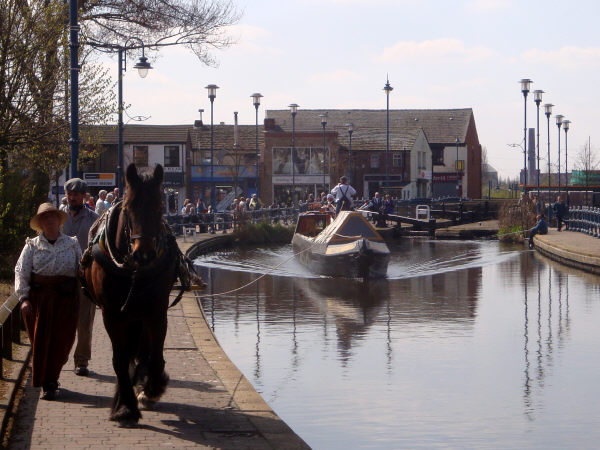 Huddersfield Narrow Canal