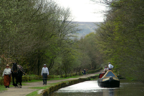 Huddersfield Narrow Canal