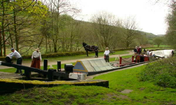 Huddersfield Narrow Canal