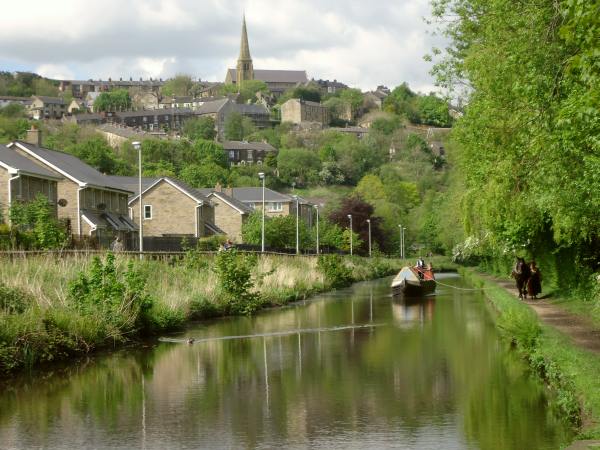 Maria on the Huddersfield Narrow