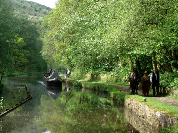 Maria on the Huddersfield Narrow